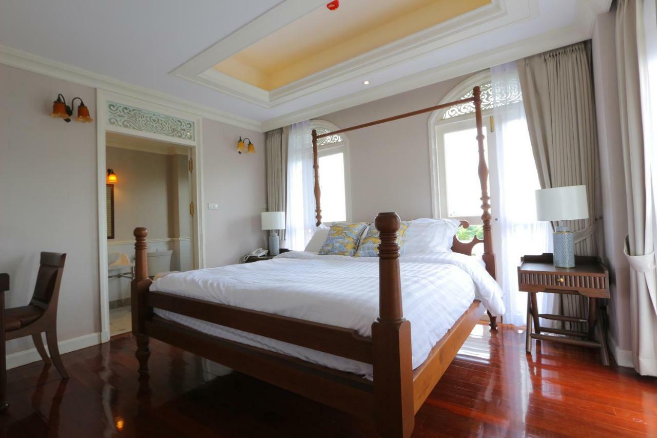 Hiranyakul House Hotel Bangkok Luaran gambar